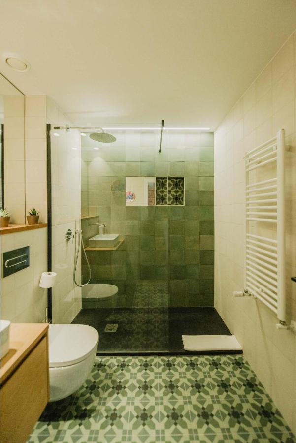 Bed and Breakfast Petit Luxe Volta Terrassa Exterior foto