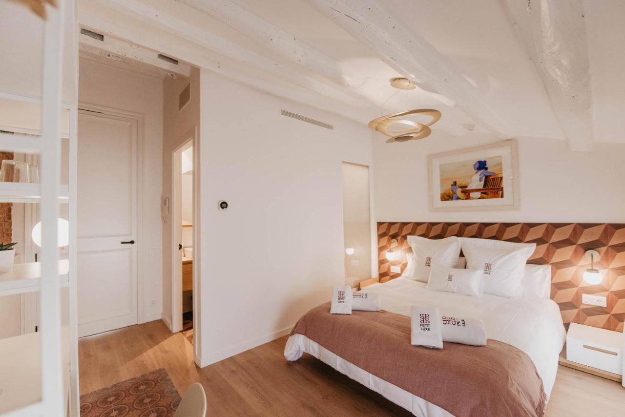 Bed and Breakfast Petit Luxe Volta Terrassa Exterior foto